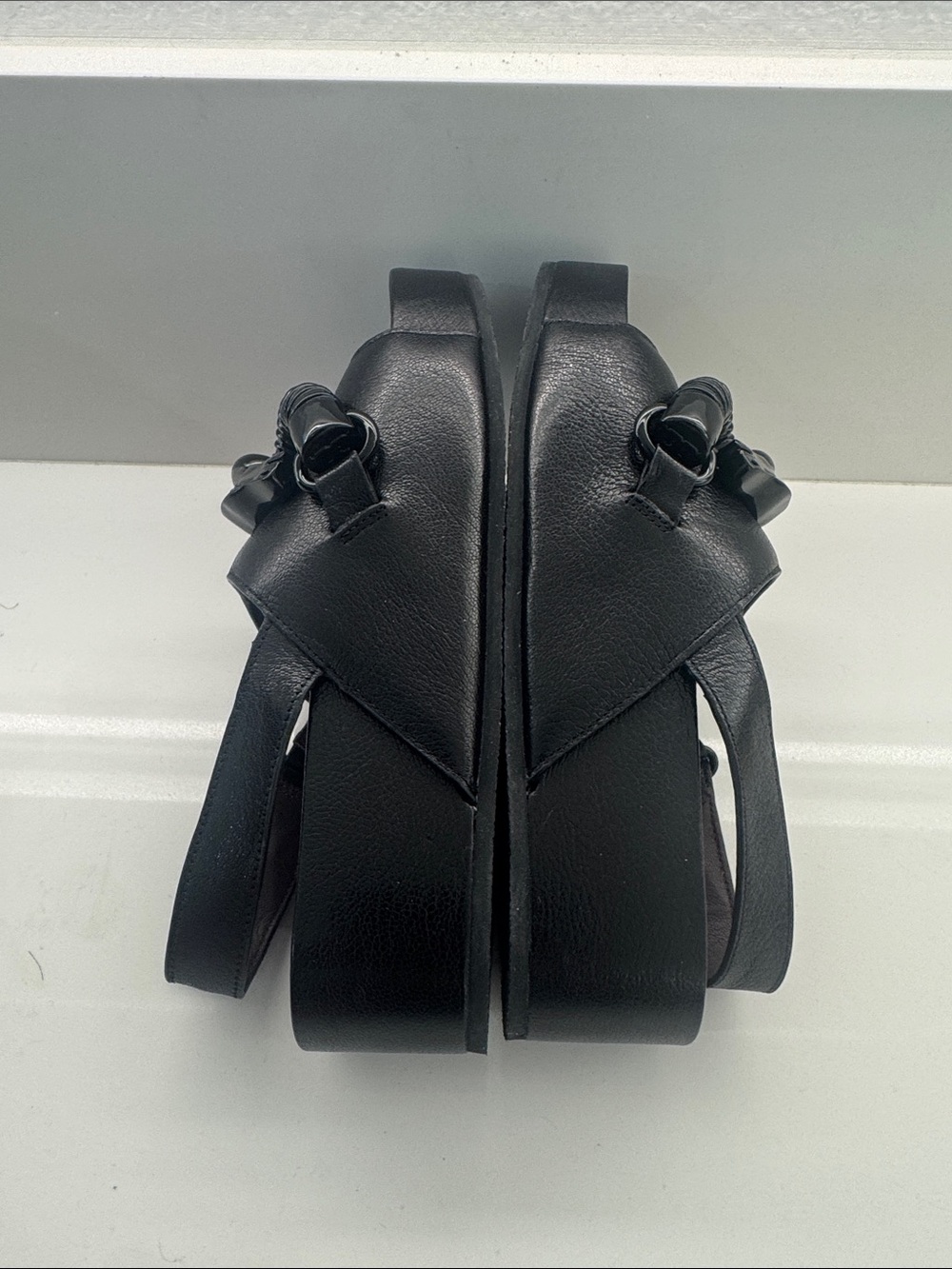 Tory Burch Black Leather Slingback Slides with Chain Accent - Picture 2 of 4